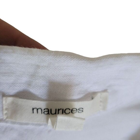 Maurices Eyelet Sanp Down White Long Sleeve Blazer Top Size S - Picture 5 of 7